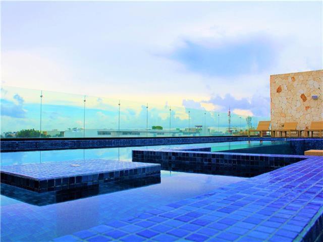 Spectacular Two Bedrooms Ph With Private Rooftop And Jacuzzi Apartamento Playa del Carmen
