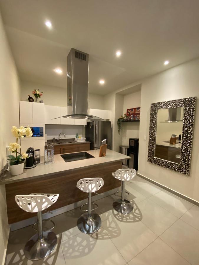 Spectacular Two Bedrooms Ph With Private Rooftop And Jacuzzi Apartamento