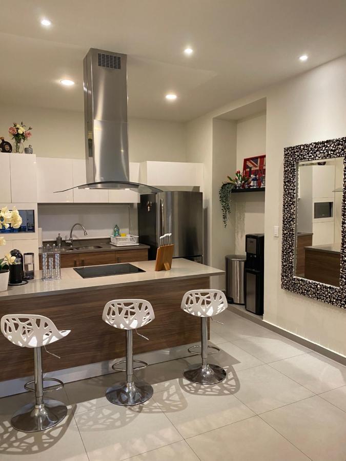 Spectacular Two Bedrooms Ph With Private Rooftop And Jacuzzi Apartamento