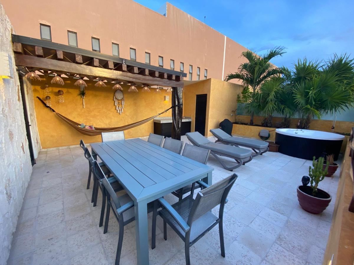 Spectacular Two Bedrooms Ph With Private Rooftop And Jacuzzi Apartamento